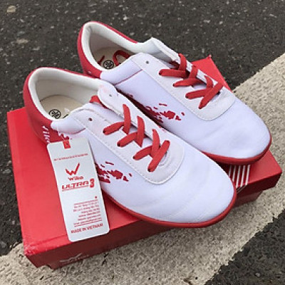 Siêu phẩm mẫu giày vải đá banh cao cấp 2022-2023