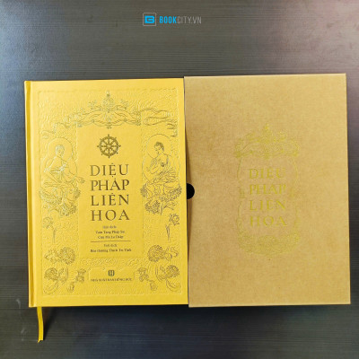 Kinh Diệu Pháp Liên Hoa (Bản cao cấp, bìa cứng, màu vàng, có hộp, khổ to)