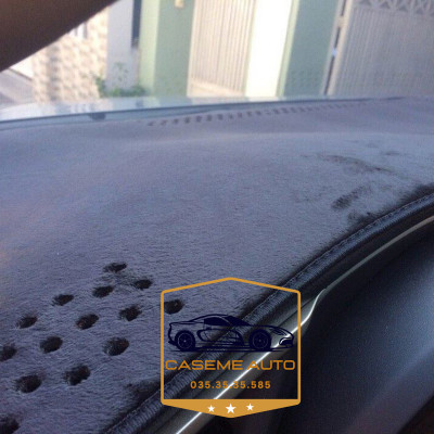 [SUZUKI XL7] Thảm Taplo 3 Lớp Dành Cho Xe SUZUKI XL7, Nhung Lông Cừu Và Da Vân Carbon Cao Cấp - Hàng Chính Hãng