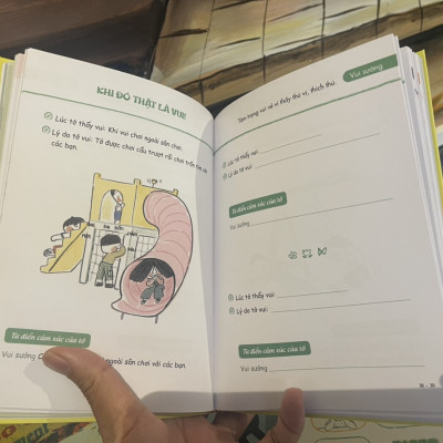 KHI TỚ LÊN 9 – CUỐN TỪ ĐIỂN CỦA TỚ - Park Sung-woo – Huyền Lê  dịch - Thái Hà – NXB Hà Nội