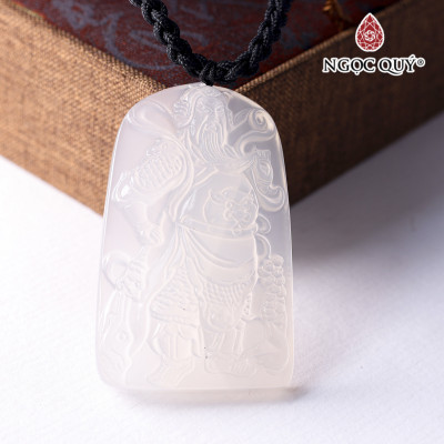 Mặt dây chuyền Quan Công đá mã não trắng 60x38mm mệnh thủy, kim - Ngọc Quý Gemstones