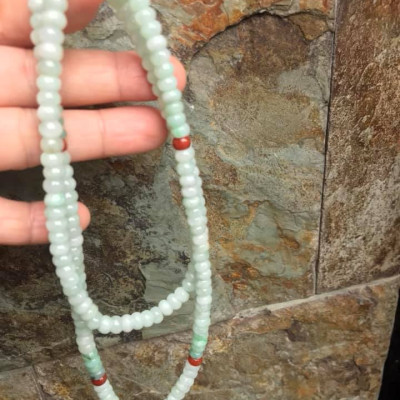 DÂY CHUYỀN CỔ DÀI ĐÁ CẨM THẠCH BÁNH XE  MÀU XANH NGỌC NHẸ TỰ NHIÊN TRỒNG CỔ  Dài 32cmx dầy 6mm mặt trước ngực rất đẹp