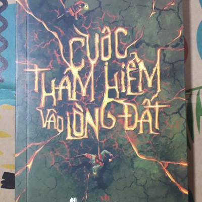 Sách - Cuộc thám hiểm vào lòng đất (tái bản) - 2H Books
