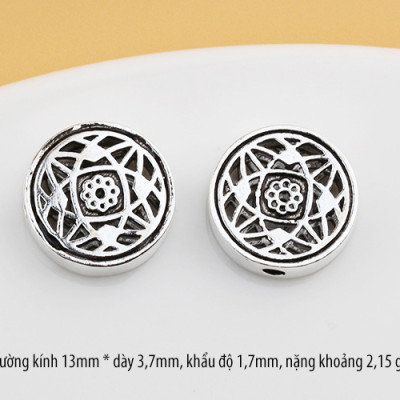 1 Cái Charm bạc tròn xỏ ngang hoa văn - Ngọc Quý Gemstones