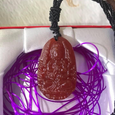 MẶT DÂY CHUYỀN THIÊN THỦ ĐỘ MỆNH NỮ TUỔI TÝ CHẤT LIỆU  ĐÁ MÃ NÃO ĐỎ SIZE 3CM 