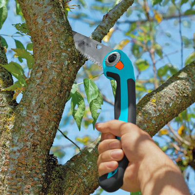 Cưa gỗ cầm tay lưỡi gập Gardena 08743-20