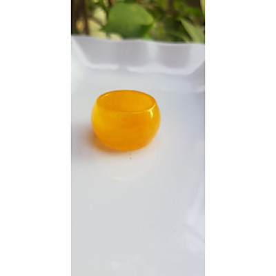 Nhẫn Nam bản hẹ ni 18mm x cao 12mm x dầy 3mm Chất liệu đá mã não vàng anh bóng đẹp Nhẫn lọt lòng 18mm hợp nam mệnh thổ, mệnh Kim, mệnh Thủy đeo đẹp ạ