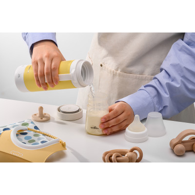 Bình đun giữ nhiệt Locknlock Heating tumbler EJC723 - 220-240V, 50-60Hz, 300W - Dung tích 300ml