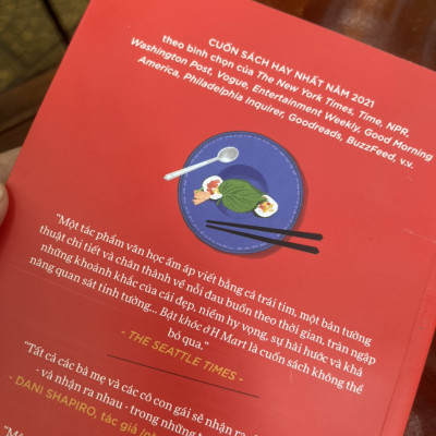 [Cuốn sách hay nhất theo bình chọn của The New York Times 2021] BẬT KHÓC Ở H MART – Michelle Zauner  - NXB Phụ Nữ (Sách mới 2022)