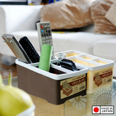 Khay đựng điều khiển chữ nhật Sanada, làm từ nhựa PP cao cấp, bền đẹp, có khả năng chịu nhiệt cao, dễ dàng vệ sinh sau khi sử dụng - nội địa Nhật Bản