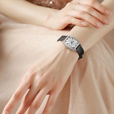 Đồng hồ nữ chính hãng IW Carnival IW581L-1 Thay pin mễn phí,Kính sapphire,chống xước,Chống nước30m,điện tử (Pin),dây da đen chính hãng,hàng mới full hộp hãng đi kèm,vỏ thép không gỉ bền bỉ