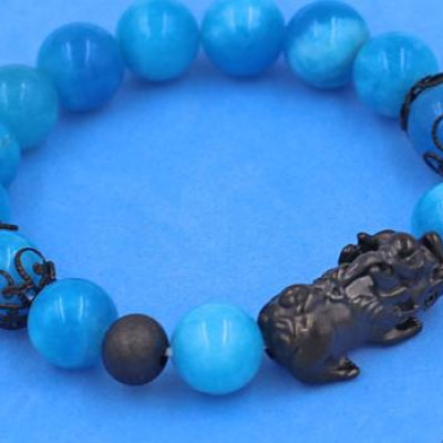 Vòng đeo tay Đá Ngọc Tủy Xanh Biển size 10 ly mix Tỳ Hưu inox phối charm - hợp mệnh Mộc, mệnh Thủy