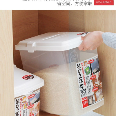 Combo  01 Thùng đựng gạo Inomata cao cấp 10kg (kèm ca đong) + 01 Muôi xới cơm Ion bạc kháng khuẩn, chống dính Nakaya  - Made in Japan