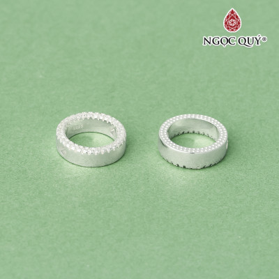 Charm bạc tròn đính đá trắng lồng hạt - Ngọc Quý Gemstones