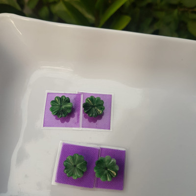 Đôi Bông Tai Hoa Mai Trái Tim kiểu mới đẹp Ngang 12mm x Dầy 3mm Đá Ngọc cẩm thạch tự nhiên xanh ngọc bóng đẹp Nữ mệnh Thủy Mộc Hỏa bọc vàng đeo rất đẹp sang ạ