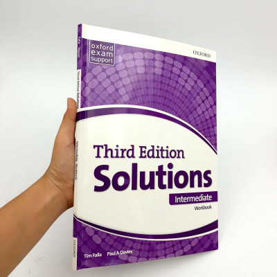 Solutions: Intermediate: Workbook - 3rd Edition
