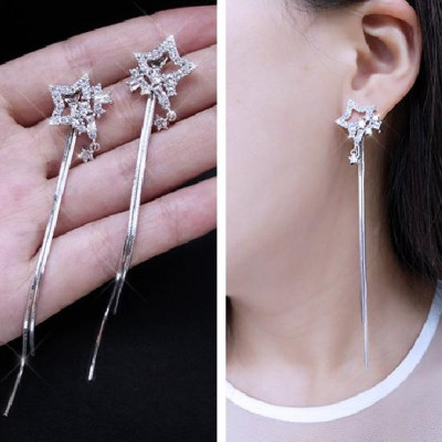 Bông tai nữ nửa sao đính đá đuôi dài