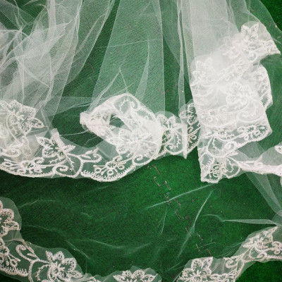 Voan (lúp) cài tóc, Mạng che mặt dạng miếng cho Cô dâu và Dạ hội, đi tiệc, sự kiện màu trắng kem viền ren (nhiều mẫu giao ngẫu nhiên)