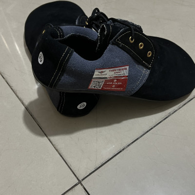 Giầy đá cầu da lộn 2 lớp, giầy mỏ vịt đá cầu T THIEN TRUONG SPORT