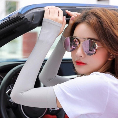 Găng  tay chống nắng unisex  thiết kế  co giãn 4 chiều ,  phù hợp tất cả cỡ tay  , chống tia  UV  và  các tia  tử  ngoại  , dùng đi phượt ,  lao động ngoài trời 