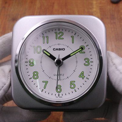 Đồng Hồ Để Bàn Casio TQ-143S-8DF Có Đèn - Báo Thức - Kích Thước ( 7.7×7.6×3.8 cm )