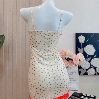 Váy Ngủ Hoa Nhí Thun Gân Mềm Mại Kèm Mút Ôm Body