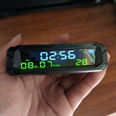 Đồng Hồ Taplo Ô Tô 3in1: Hiển Thị Giờ, Nhiệt Độ, Ngày Tháng – Dùng Năng Lượng Mặt Trời