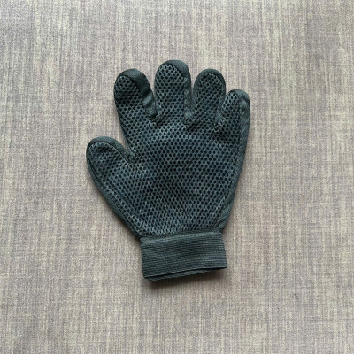 GĂNG TAY CAO SU LẤY LÔNG RỤNG CHẢI LÔNG MASSAGE CHO THÚ CƯNG CHÓ MÈO