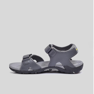 Sandal Biti