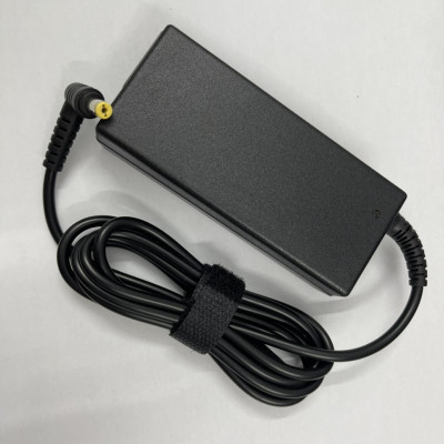 Sạc 65W dành cho Laptop Acer (các loại) chân: 5.5mm*1.7mm và 3.0mm*1.1mm kèm dây nguồn - Hàng nhập khẩu