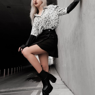 Áo somi tay ngắn đốm trắng