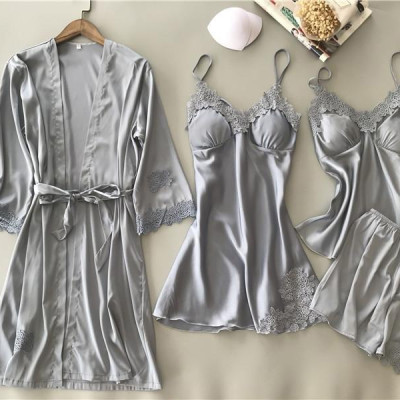 Combo 3 món đồ ngủ nữ áo choàng + váy ngủ  + bộ quần áo ngủ