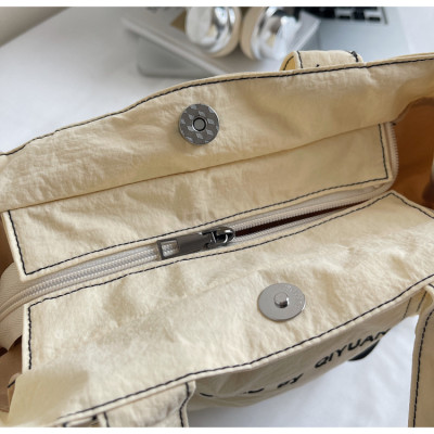 Túi xách nữ phong cách dễ thương BEE GEE TN9099