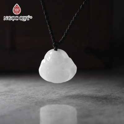 Mặt dây chuyền phật Di lặc đá bạch ngọc mệnh thủy kim - Ngọc Quý Gemstones