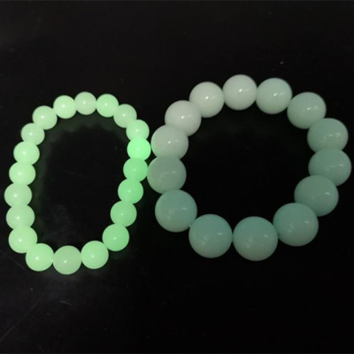 chuỗi hạt dạ quang phát sáng