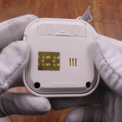 Đồng Hồ Báo Thức Du Lịch - Để Bàn Điện Tử Casio PQ-30B-7DF Màu Trắng 6X6 cm