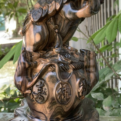 Tượng con chuột phong thủy tài lộc bằng gỗ mun hoa tuyệt đẹp kt 30×14×14cm