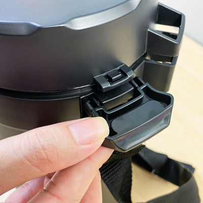 Hộp cơm giữ nhiệt 4 ngăn inox 304 chuẩn Đức LBT856, dung tích 2.2L kèm đũa