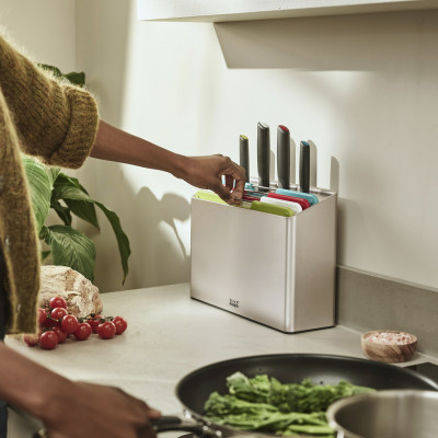 Bộ dao thớt cao cấp 8 món Joseph Joseph Folio - 005028