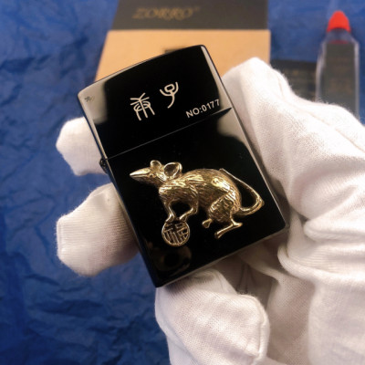 Vỏ Hột Quẹt Bật Lửa Xăng Đá Zorro Z91743 Họa Tiết Con Chuột - Dùng Xăng Bấc Đá Cao Cấp