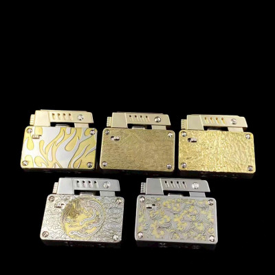 Vỏ hộp quẹt bật lửa xăng đá CF-707 có 2 đầu bấc đánh lửa, khóa chốt an toàn 