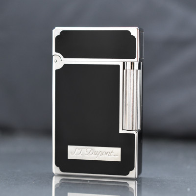 Vỏ Hột Quẹt Bật Lửa Upon D125T Họa Tiế Nền Đen Cạnh Viền Bạc Vô Cùng Độc Đáo Khắc Chữ S.t Upon - Dùng Ga Đá Cao Cấp