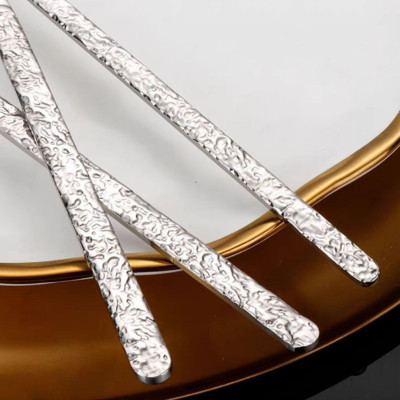 THÌA ĂN LUXURY SANG TRỌNG PHONG CÁCH HOA VĂN BẮC ÂU CAO CẤP - DÀI 21CM