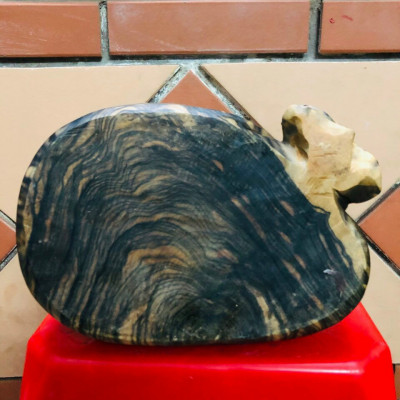 Tượng con mèo điêu khắc bằng gỗ mun kt 30×26×17cm