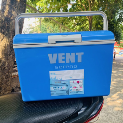 Combo Thùng đá Sanka Vent Sereno 24.5 lít + Mút chuyên dụng rửa xoong nồi 2 mặt (thô/ mịn) nhãn hiệu Ohe hàng Made in Japan