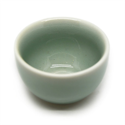 06 Cốc trà  không chân Đông Gia - xanh ngọc Celadon 32.