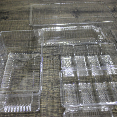 Combo 100 cái Hộp đựng bánh Pía 4 ngăn