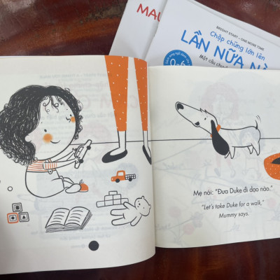 (Bộ 4 cuốn song ngữ Việt – Anh có minh họa màu) CHẬP CHỮNG LỚN LÊN: Cảm ơn nhé! + Lần nữa nào! + Đến lượt cậu đấy! + Mau khỏe nhé, bố ơi! – Thái Hà – NXB Công Thương