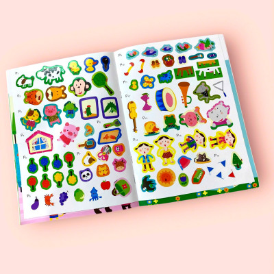 Sách cho bé - Sticker Thần Kỳ Phát Triển Chỉ Số EQ - Cảm Xúc - Dành cho trẻ 3-5 tuổi - Hình dán 3D càng dán càng vui