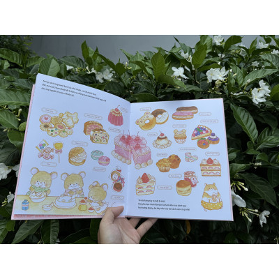 3 Bạn Chuột Và Bí Mật Của Cửa Hàng Bánh Kẹo